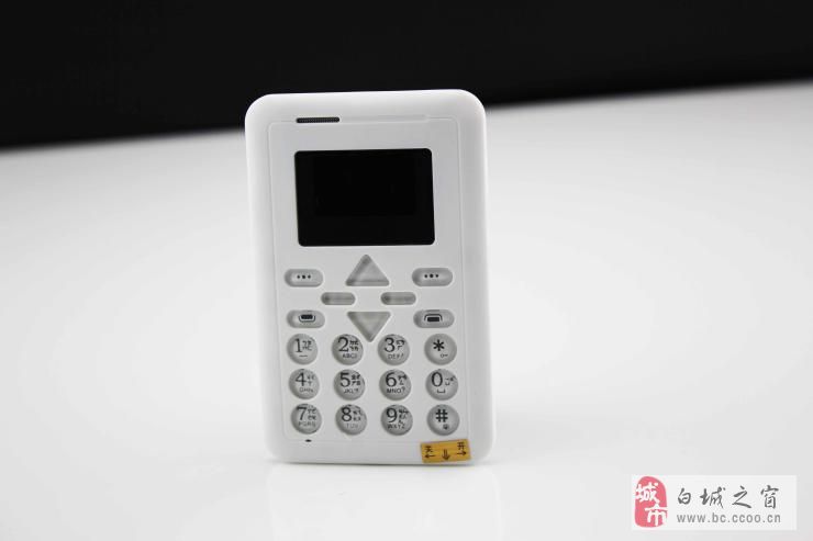 出售全新正品卡片手机·和一部7成的苹果3GS